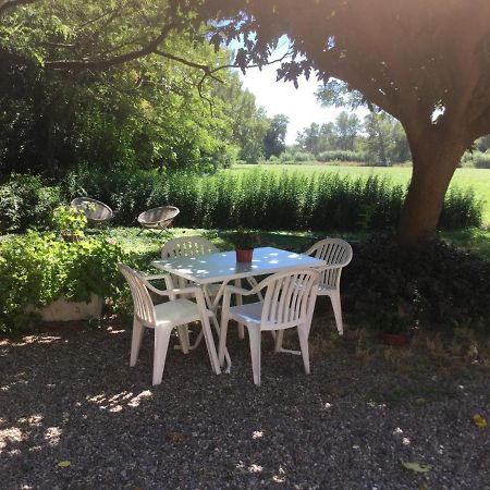 Appartement Dans Un Mas Provencal Istres Luaran gambar