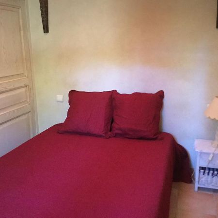 Appartement Dans Un Mas Provencal Istres Luaran gambar