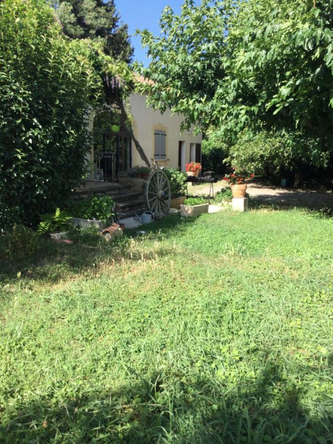 Appartement Dans Un Mas Provencal Istres Luaran gambar